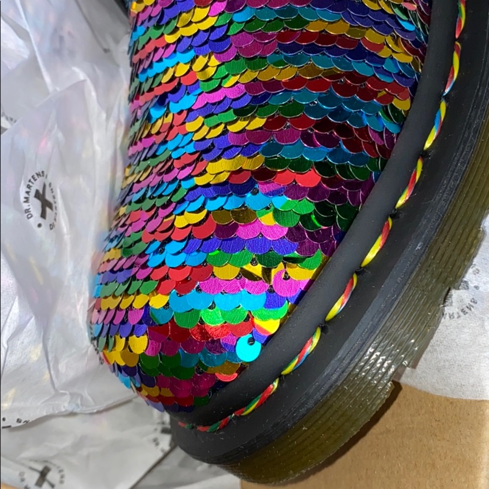 ๐ฅ Dr MartensPascal Sequin Rainbow Sequin - Picture 16 of 16